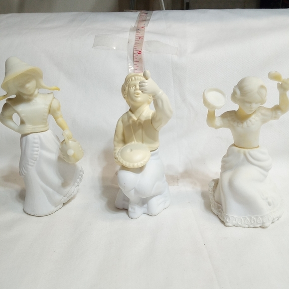 𝅺SET of 3 vintage Avon perfume bottles - Picture 1 of 6